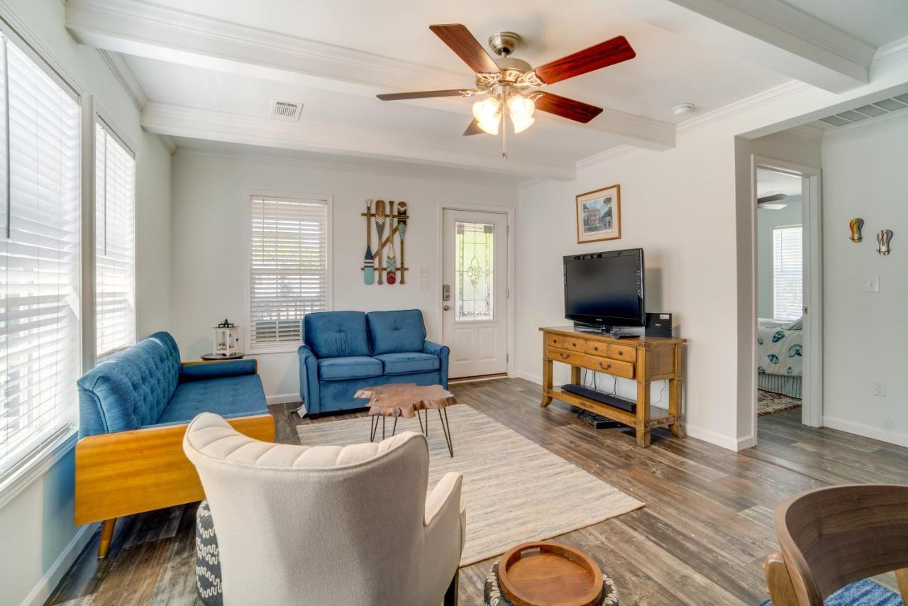 Charleston Home With Porch - 3 Mi To Folly Beach! Zewnętrze zdjęcie