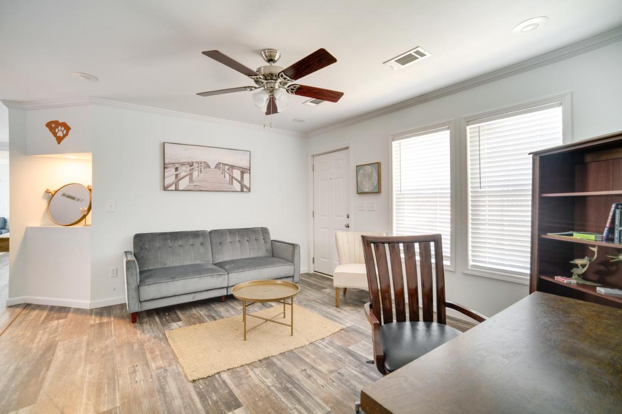 Charleston Home With Porch - 3 Mi To Folly Beach! Zewnętrze zdjęcie